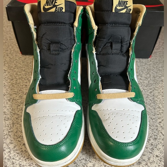 Jordan 1 High Celtics - Picture 7 of 8